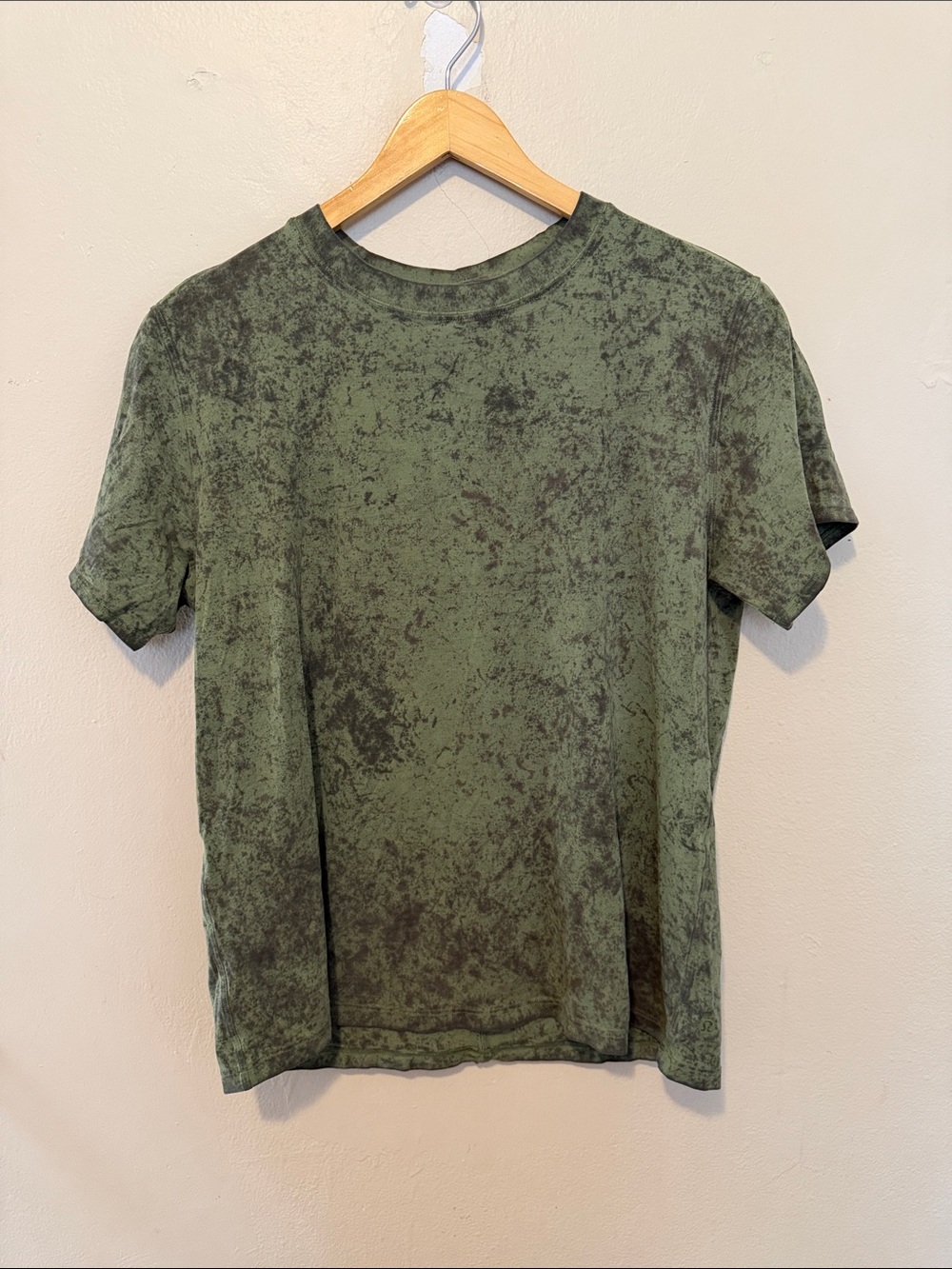 Women’s Washed Olive Crewneck Tee